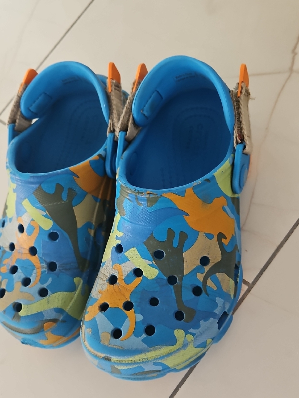 Crocs All Terrain Kids Youth Dino sandals Junior 1 Camo Dinos